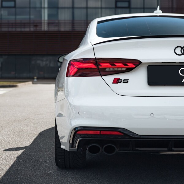 Audi S5 Sportback 2021 3.0L 354л.с.