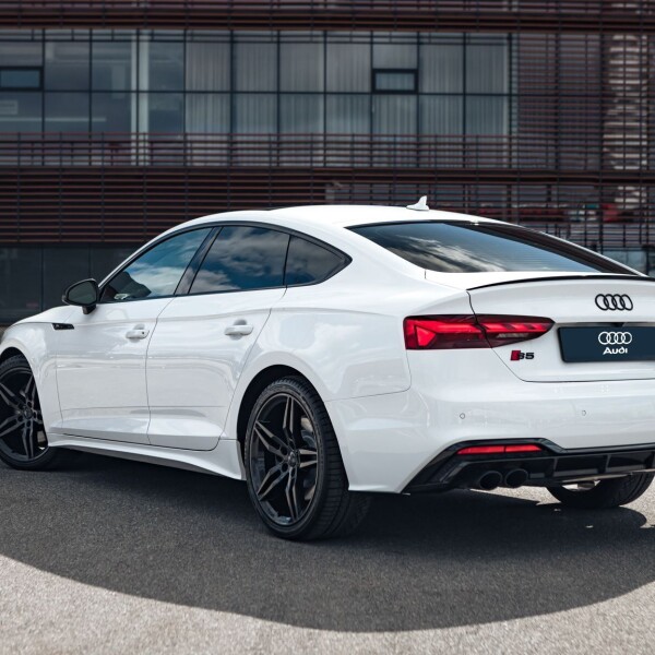 Audi S5 Sportback 2021 3.0L 354л.с.