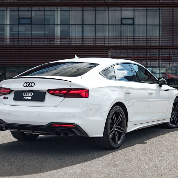 Audi S5 Sportback 2021 3.0L 354л.с.