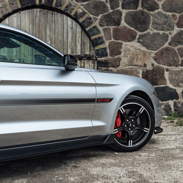 Ford Mustang California Special 2019 5.0L 450л.с.