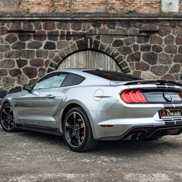 Ford Mustang California Special 2019 5.0L 450л.с.