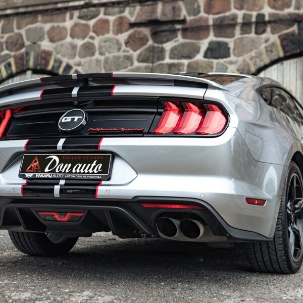 Ford Mustang California Special 2019 5.0L 450л.с.