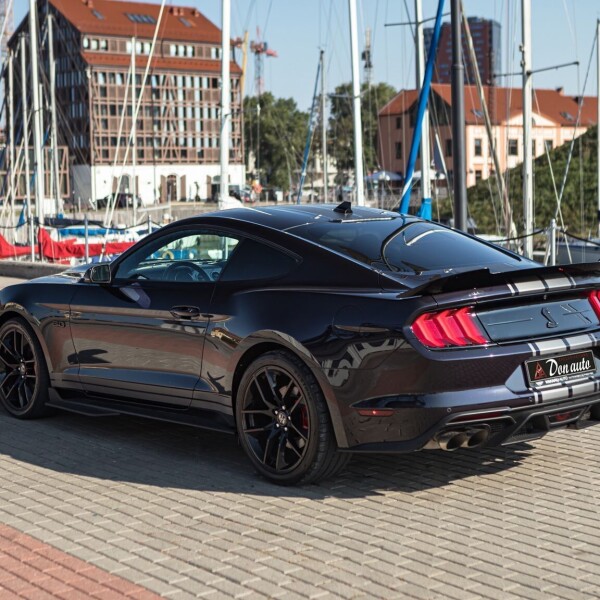 Ford Mustang GT 2019 5.0L 450cv.
