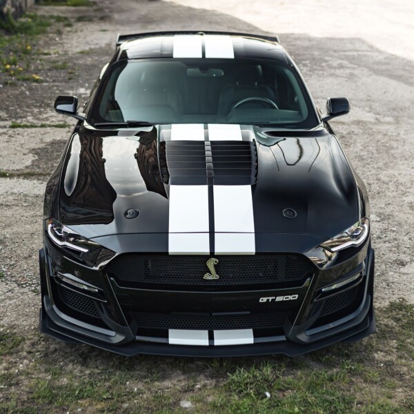 Ford Mustang Shelby GT500 2023 5.2L 760hp.