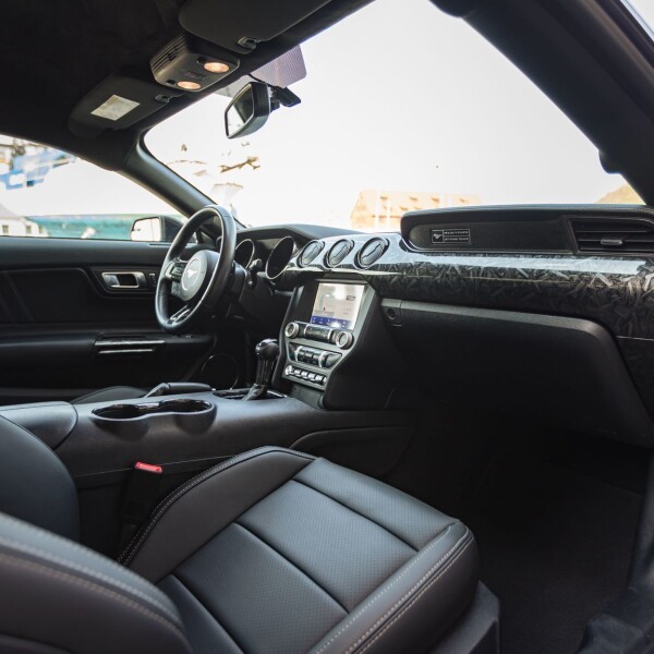 Ford Mustang Shelby GT500 2023 5.2L 760hp.