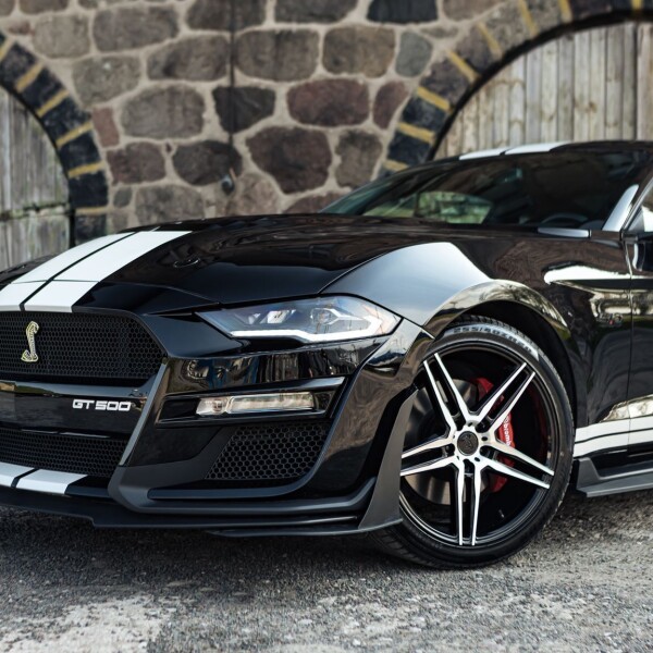 Ford Mustang Shelby GT500 2023 5.2L 760hp.