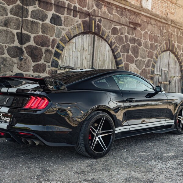 Ford Mustang Shelby GT500 2023 5.2L 760hp.