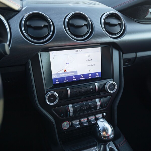 Ford Mustang EcoBoost 2018 2.3L 314cv.