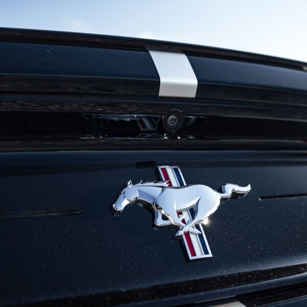 Ford Mustang EcoBoost 2018 2.3L 314cv.