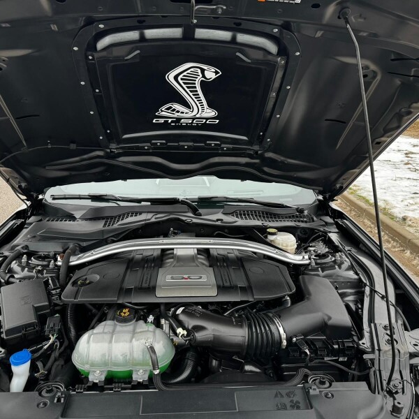Ford Mustang GT 2021 5.0L 450cv