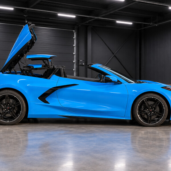 Chevrolet Corvette Stingray 6.2 V8 2022 в Испании