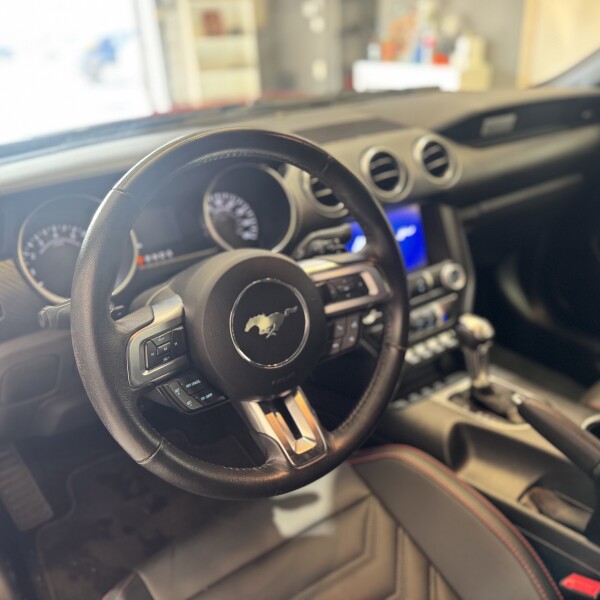 Ford Mustang 2.3 Ecobost 314cv