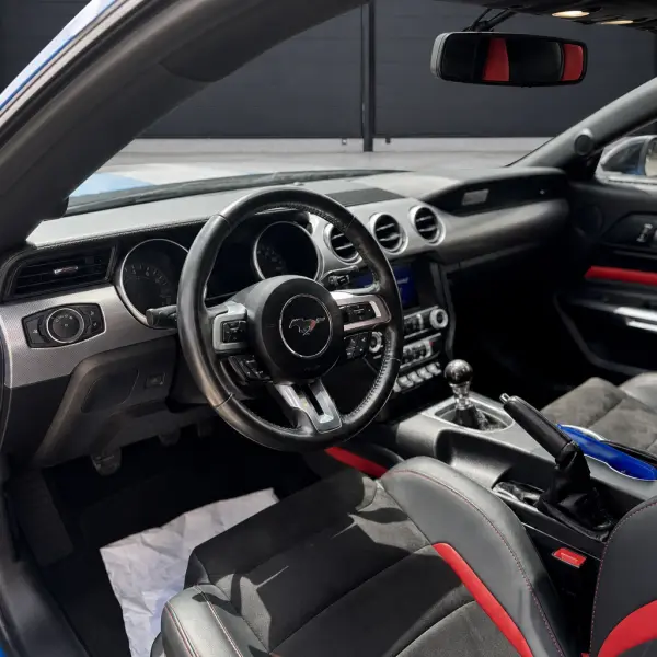 Ford Mustang GT 5.0 V8 2023 синий