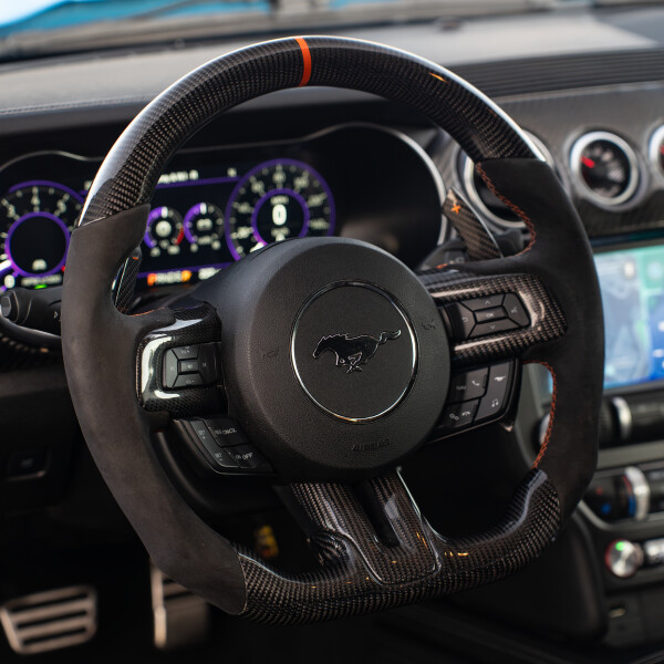 Ford Mustang GT 5.0 V8 2022 en azul