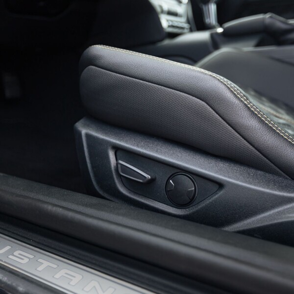 Ford Mustang GT 2023 5.0L 455 hp